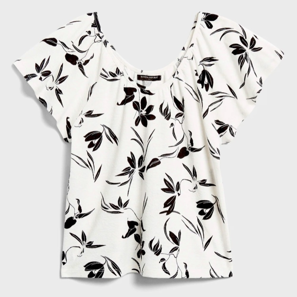 Banana Republic Petite Textured Scoop Neck Flutter Top Black & White Floral